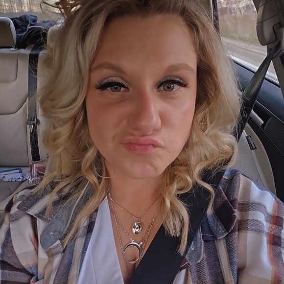 bnicole344